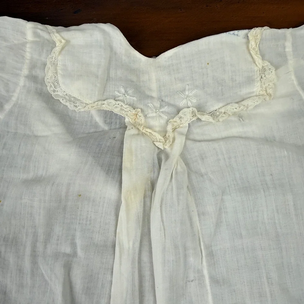 Vintage Handmade Baby Clothes Lot Pink Lace Dress Bloomers White Gown Robe‎ 4pc